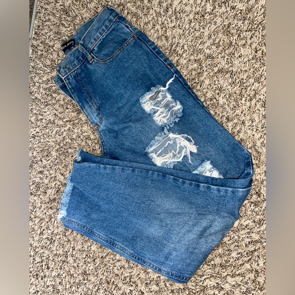 ripped high waisted mom jeans